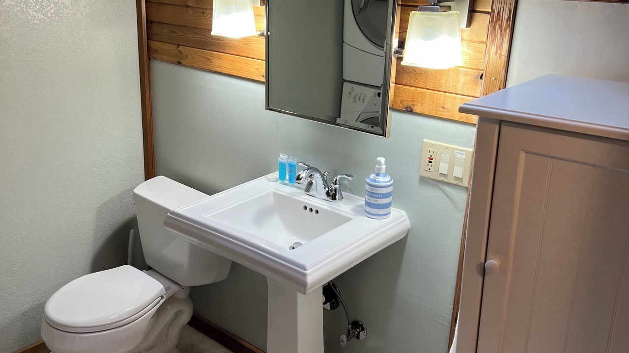 Photo of Bathroom in Birch Bay