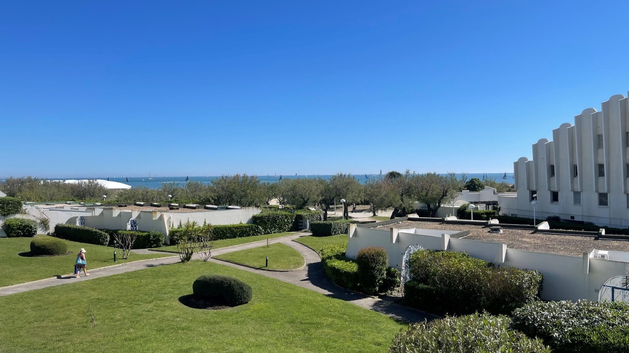 Photo of Others in Le Couchant