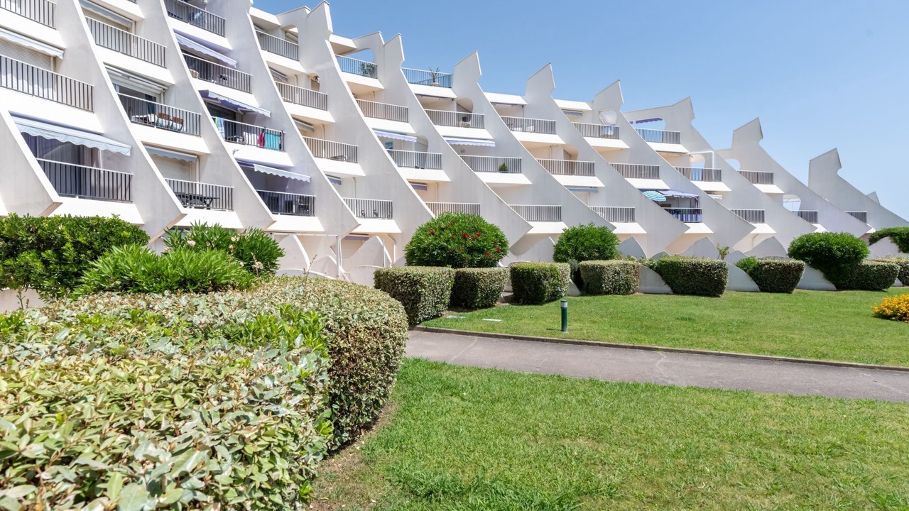 Photo of Others in Le Couchant