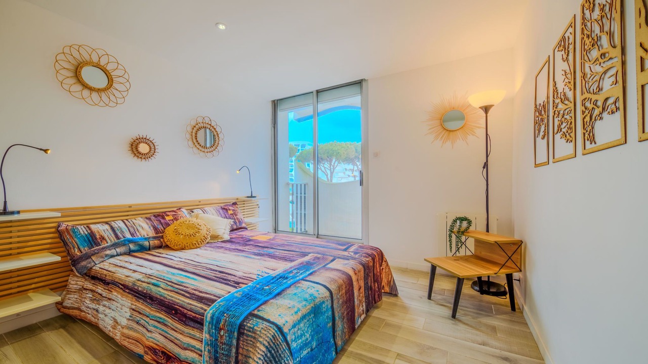 Photo of Others in Le Couchant