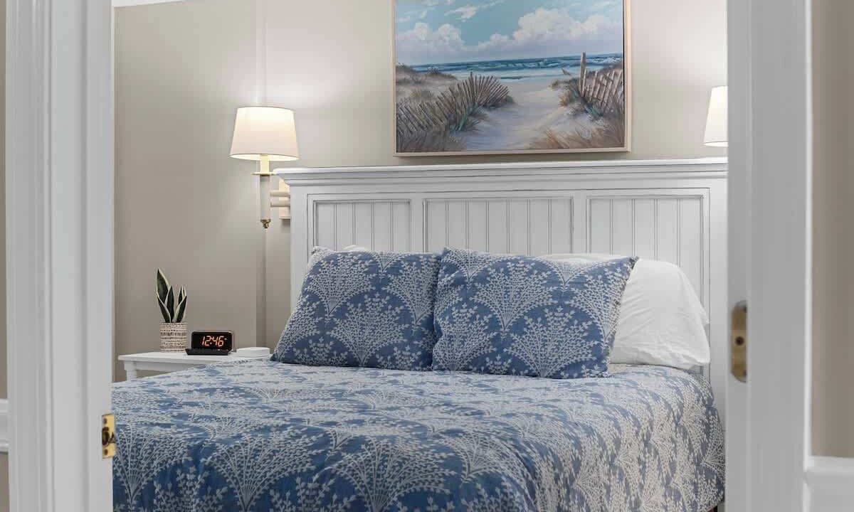 Photo of Bedroom in Ocean Drive