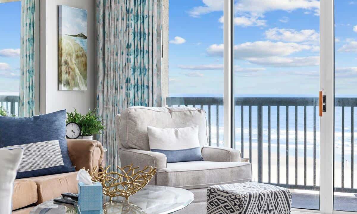 Photo of Livingroom in Ocean Drive
