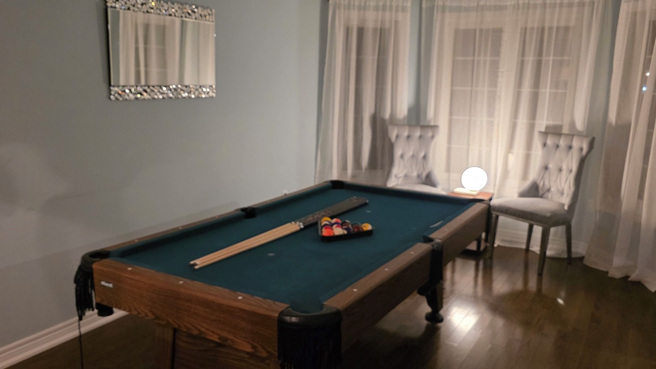 Photo of Bedroom in Lindsay