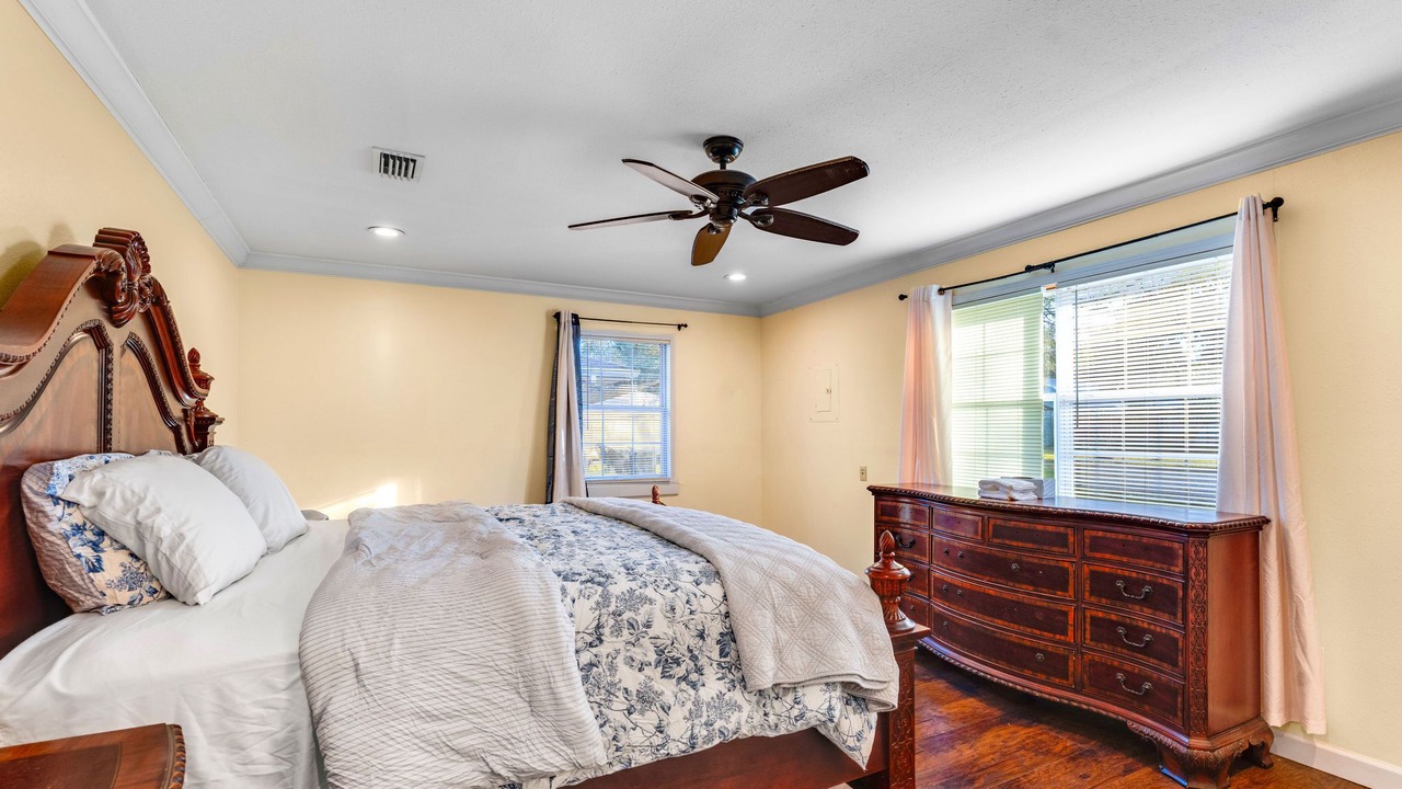Photo of Bedroom in Historic Downtown Apalachicola