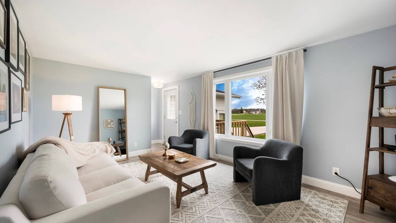 Photo of Livingroom in Egg Harbor
