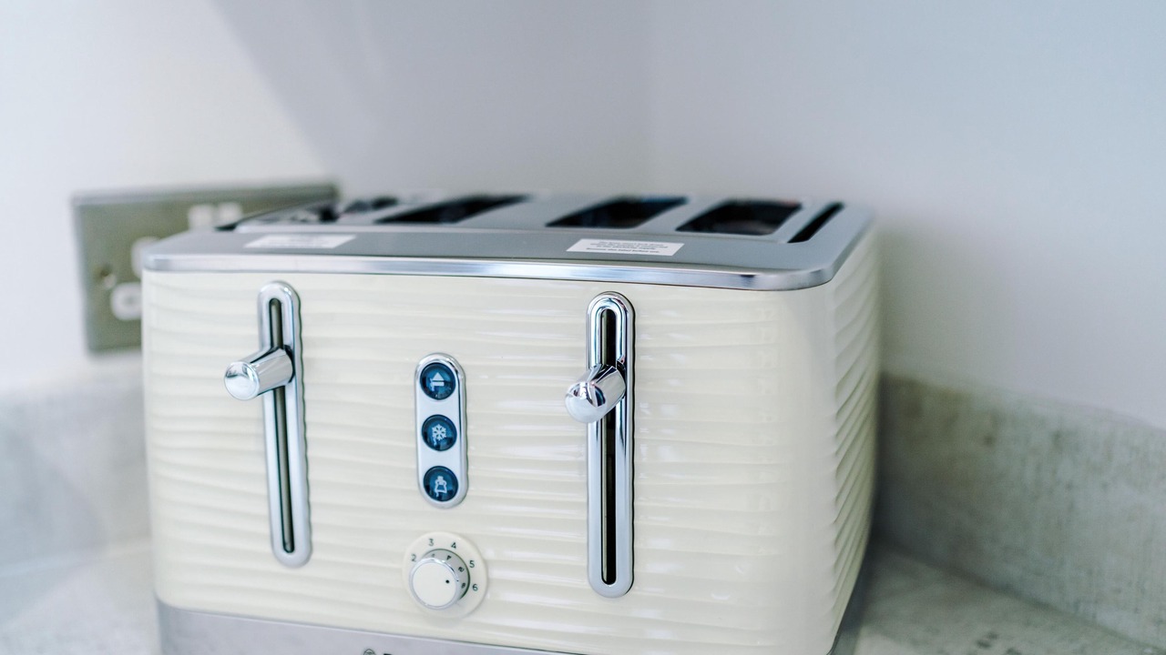 Photo of Others in Ewloe