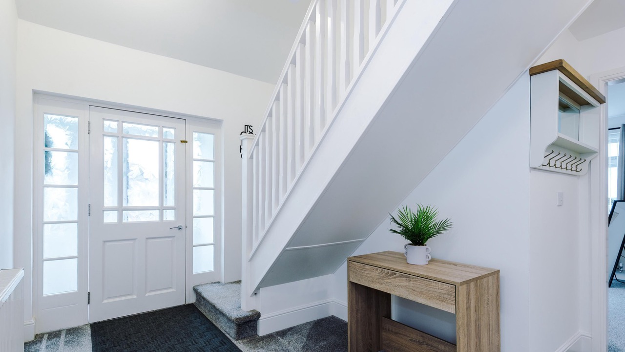 Photo of Others in Ewloe