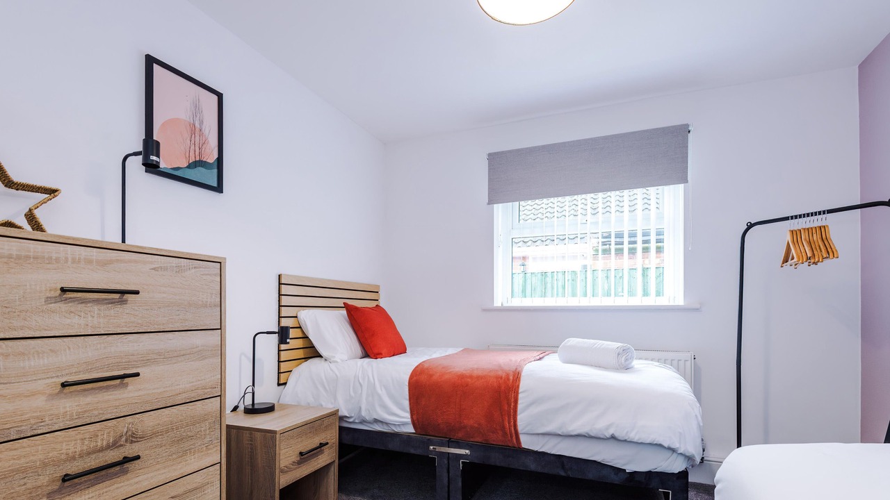 Photo of Bedroom in Ewloe