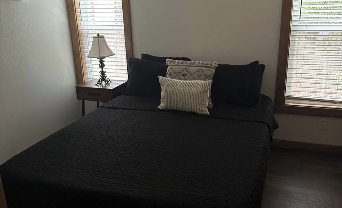 Photo of Bedroom in Pottsboro