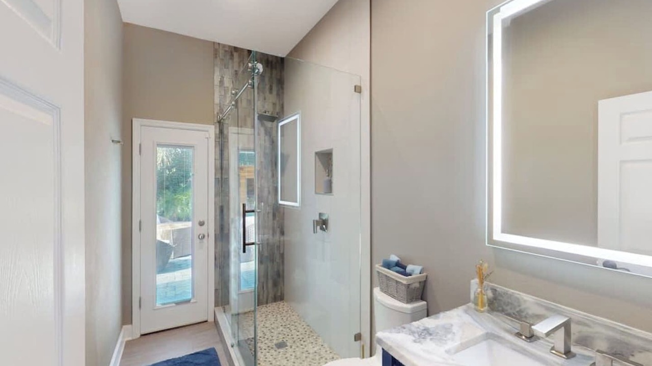 Photo of Bathroom in Boyette Springs