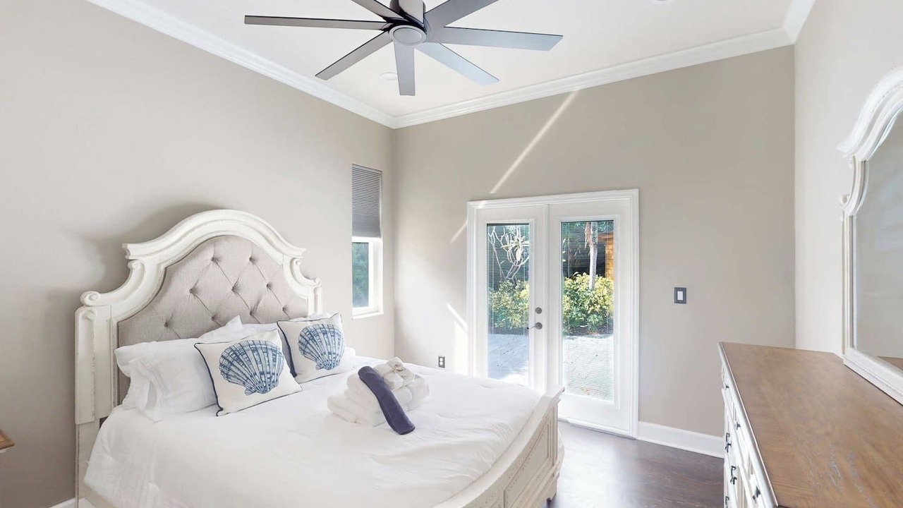 Photo of Bedroom in Boyette Springs