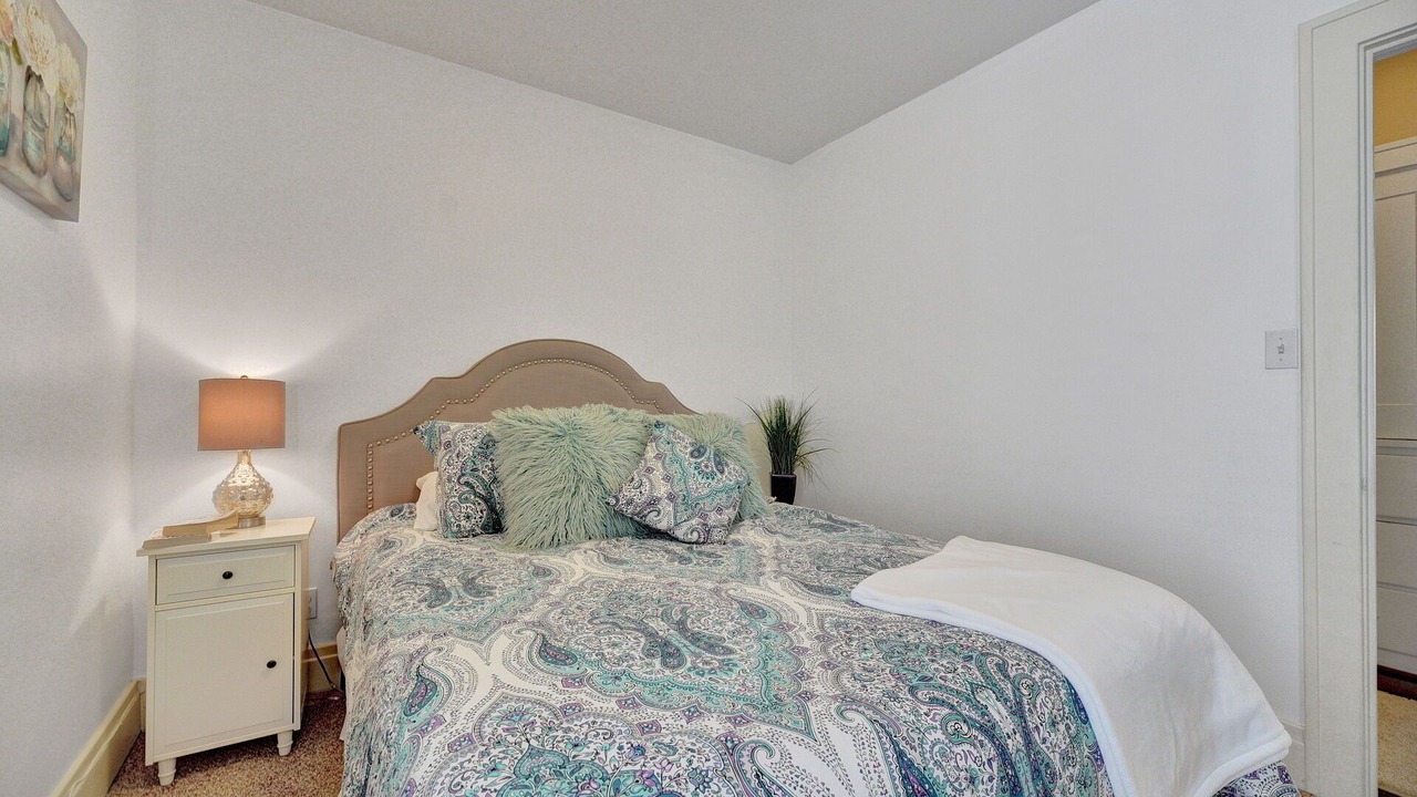 Photo of Bedroom in North Buffalo