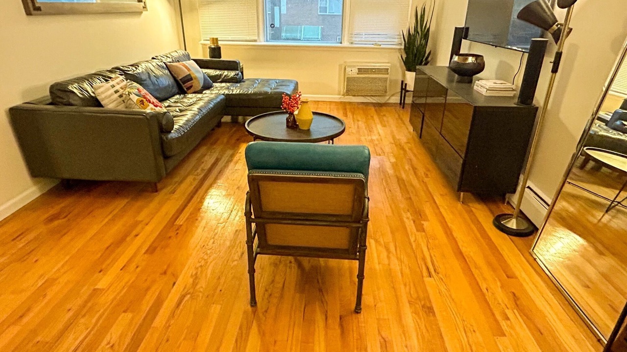 Photo of Livingroom in Canarsie