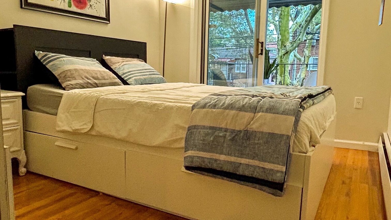 Photo of Bedroom in Canarsie