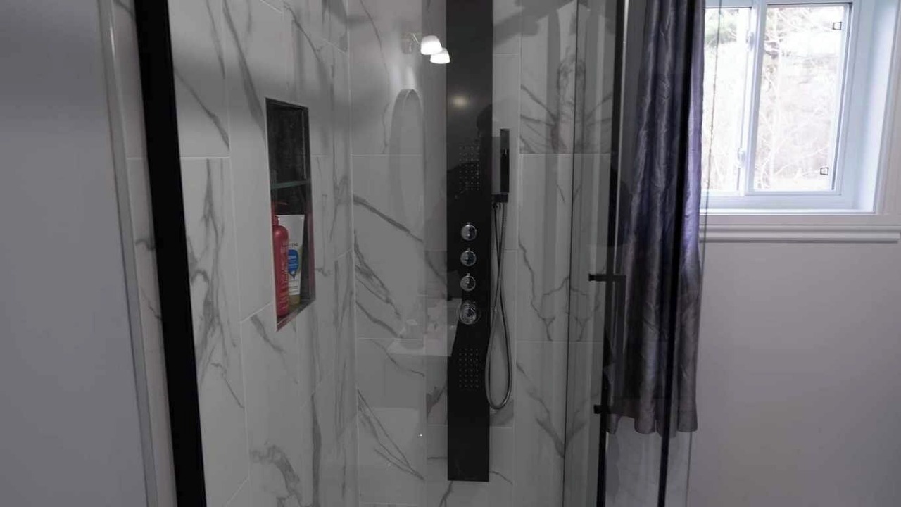 Photo of Bathroom in Saint-Ignace-de-Loyola