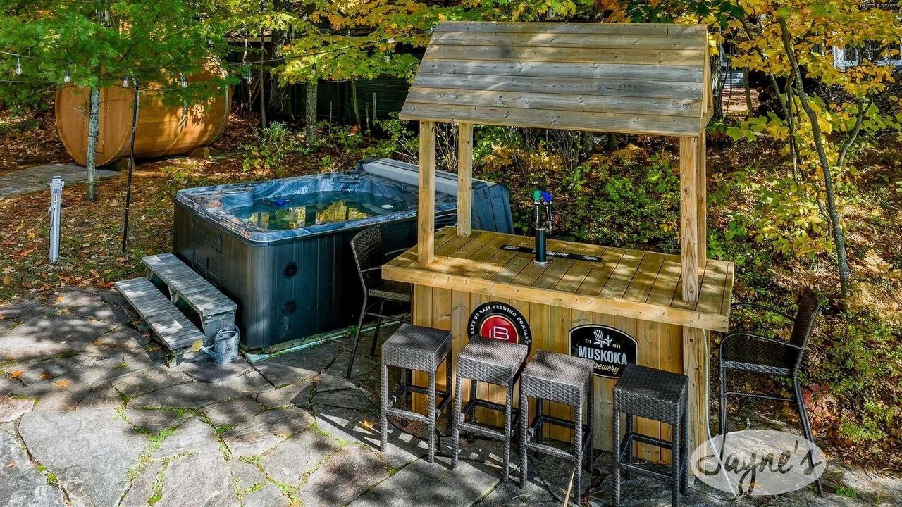 Photo of Outdoor in Lake of Bays