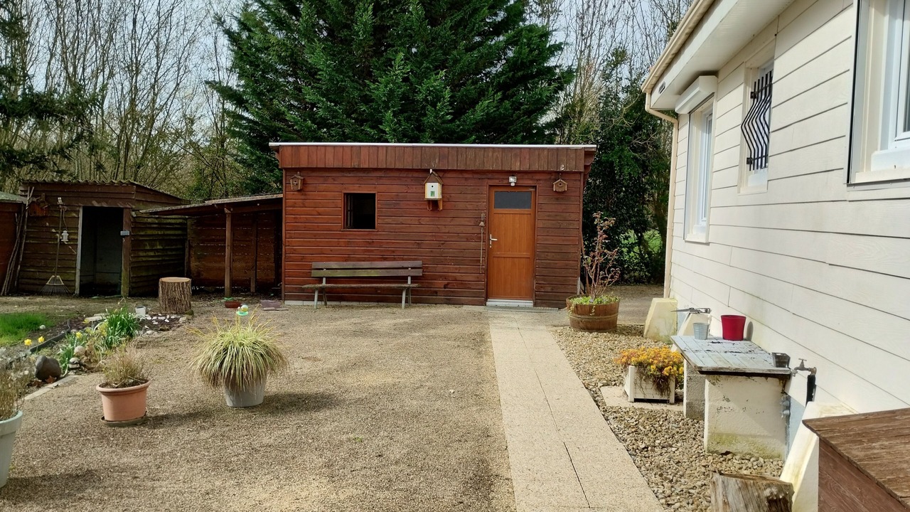 Photo of Outdoor in Maille