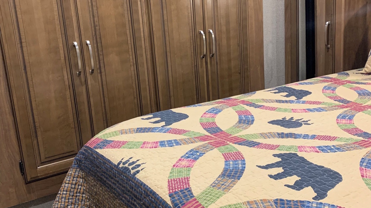 Photo of Bedroom in Grayling