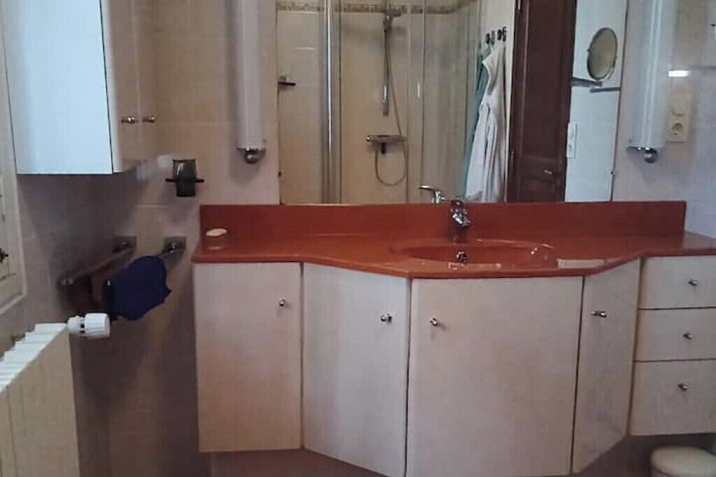 Photo of Bathroom in Saint-Lyphard