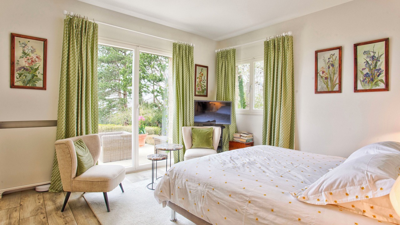 Photo of Bedroom in Deauville