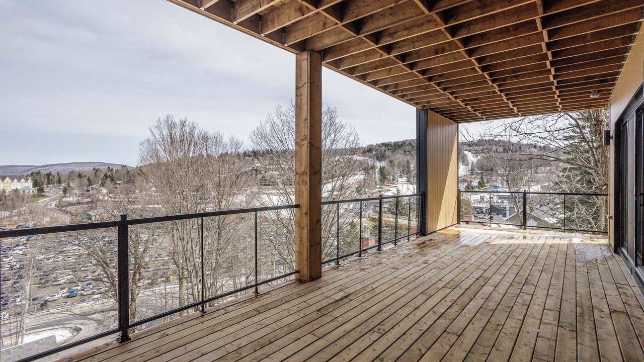 Photo of Patio Balcony in Bromont