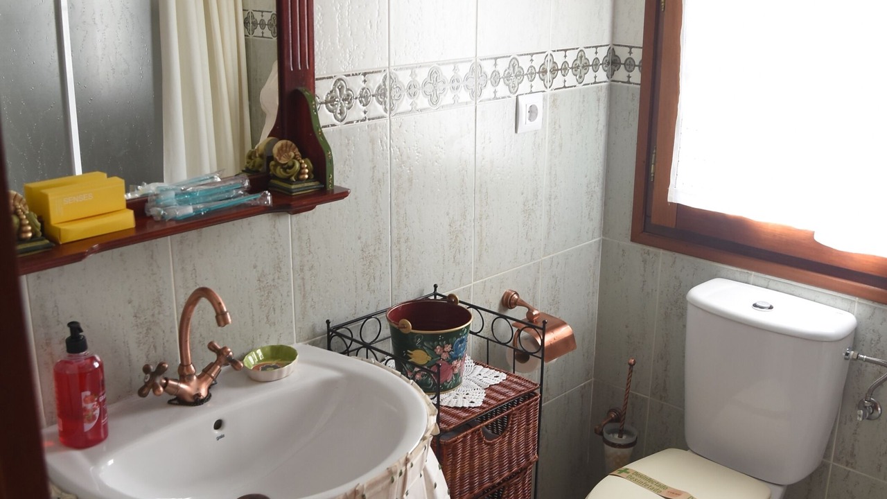 Photo of Bathroom in Argonos