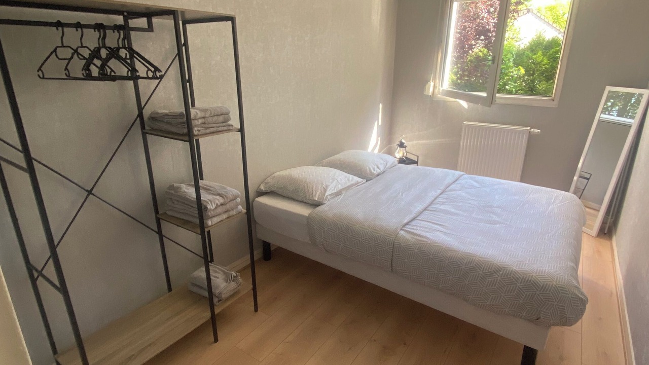 Photo of Bedroom in Les Aunettes
