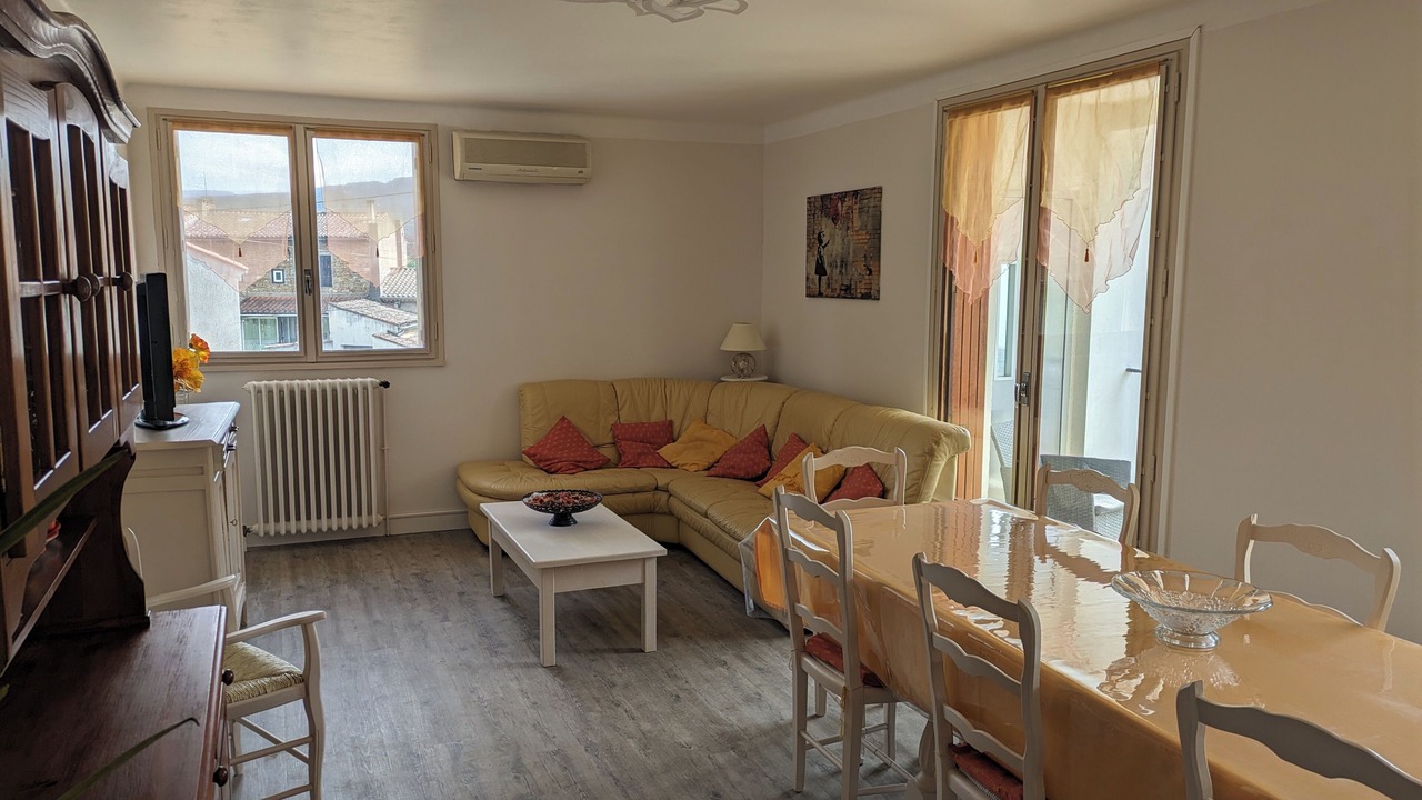Photo of Livingroom in Esperaza