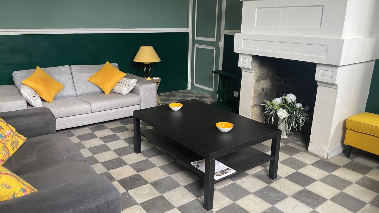 Photo of Livingroom in Le-Petit-Pressigny