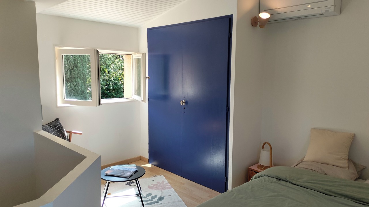 Photo of Bedroom in Junas