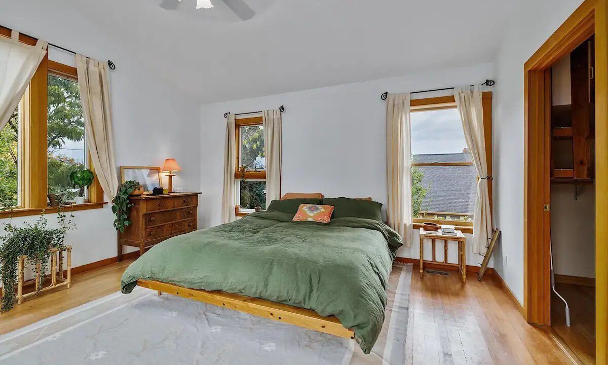 Photo of Bedroom in Hood River