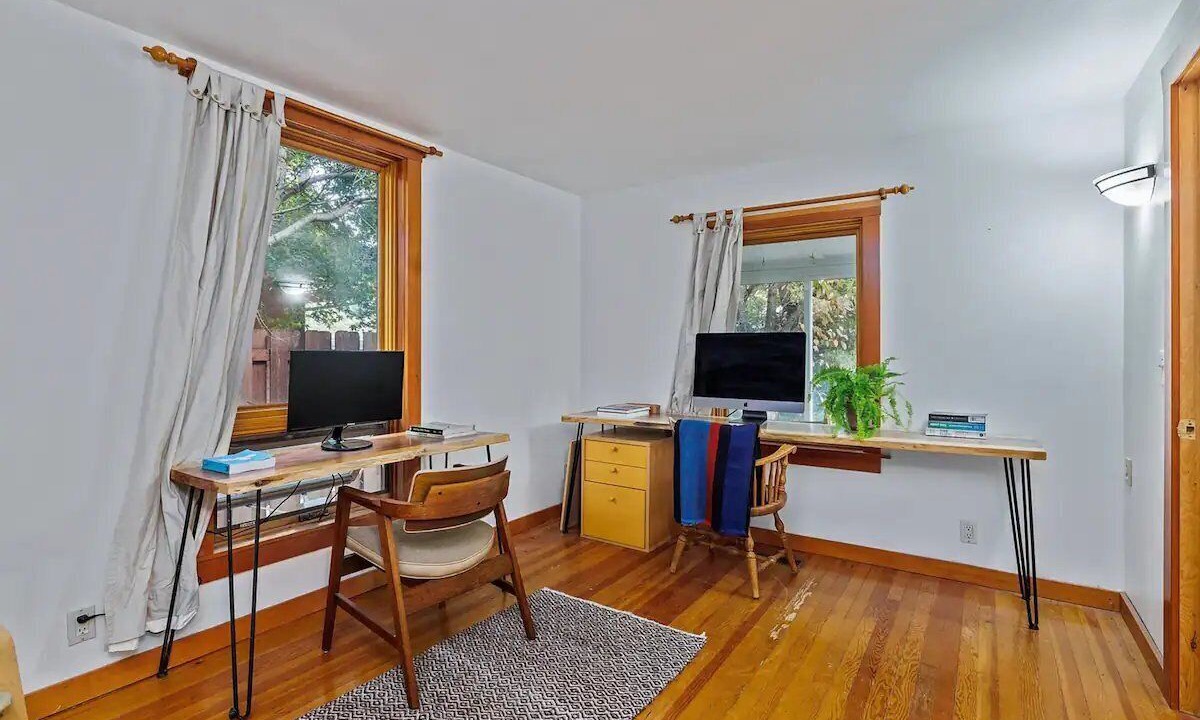 Photo of Others in Hood River