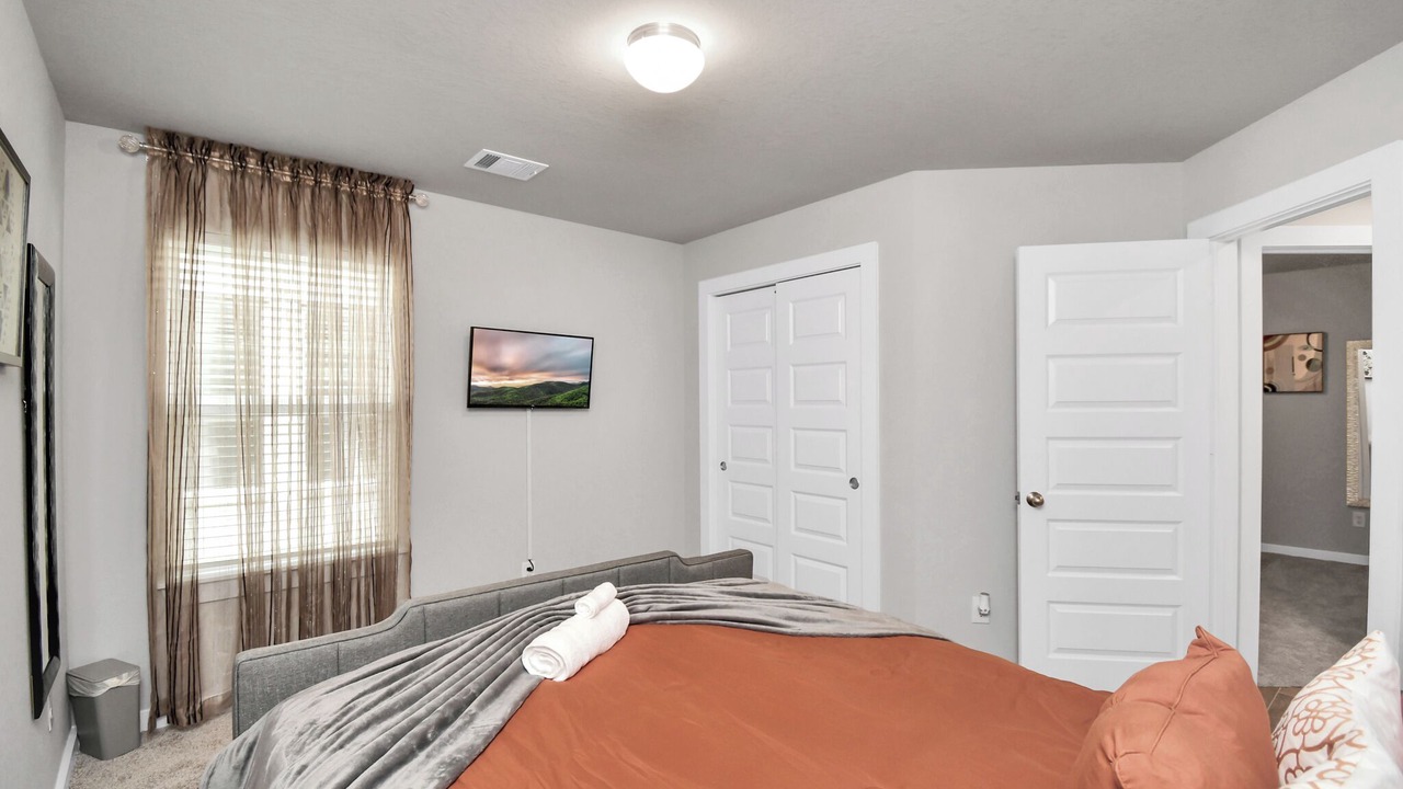 Photo of Bedroom in Katy