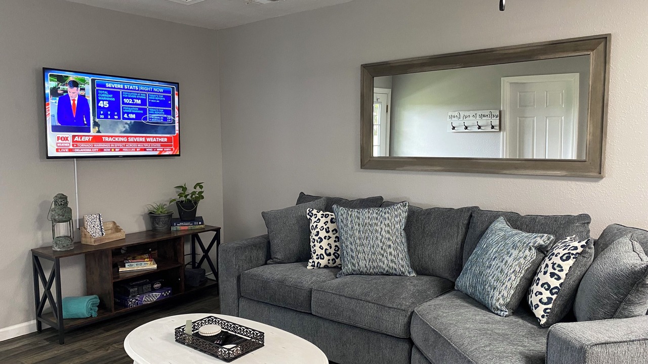 Photo of Livingroom in Harrison