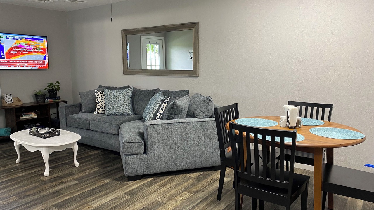 Photo of Livingroom in Harrison