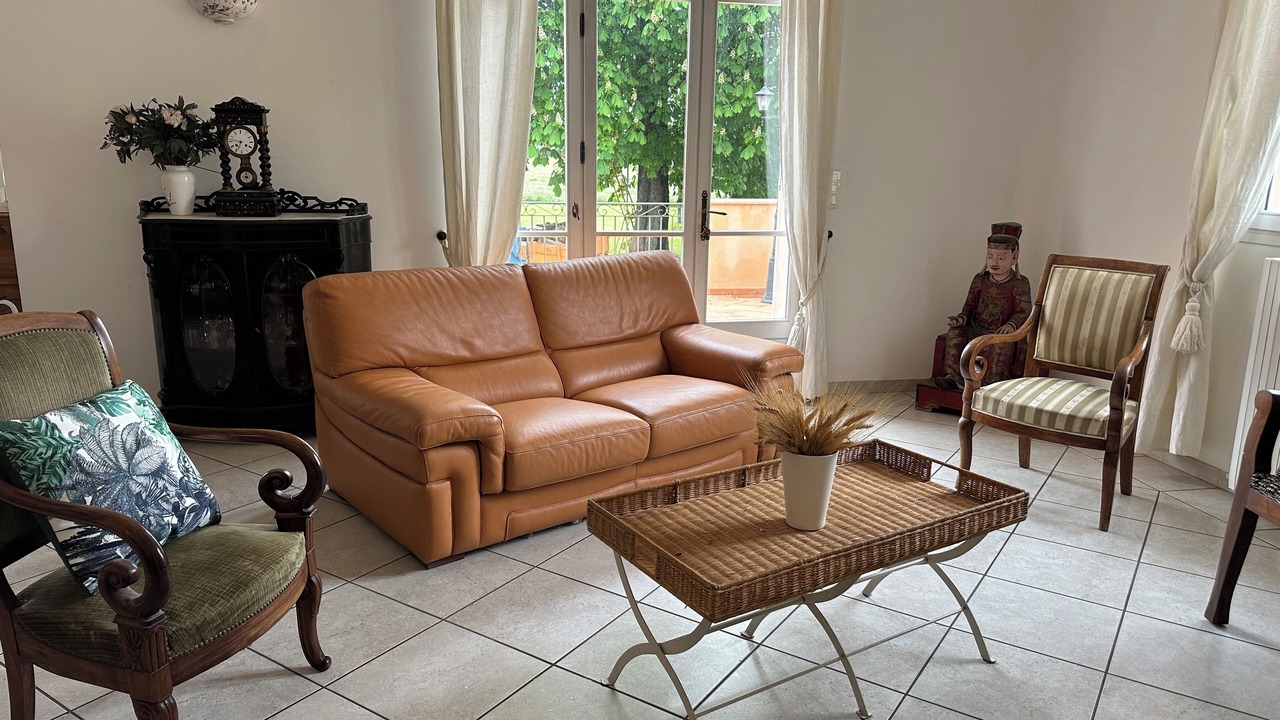 Photo of Livingroom in Oraison