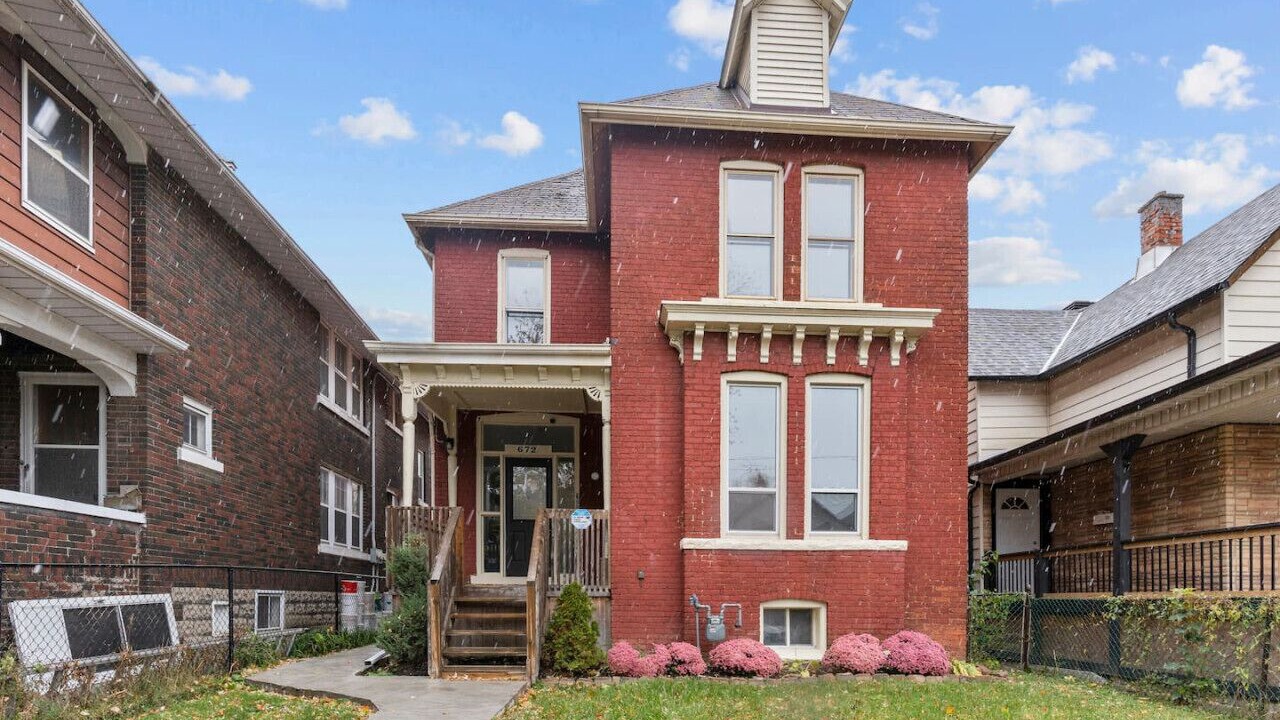 Photo of Outdoor in Windsor