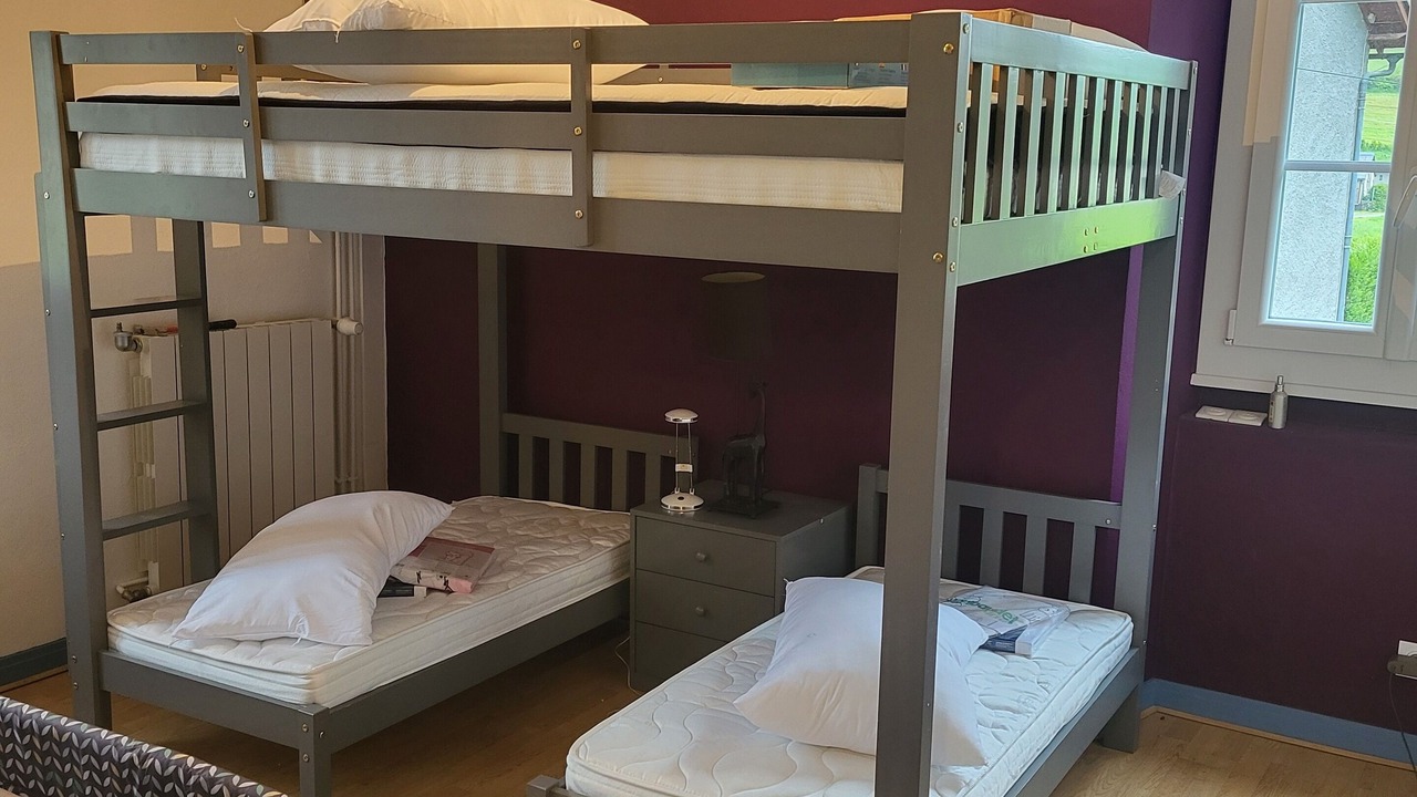 Photo of Bedroom in Louvie Juzon