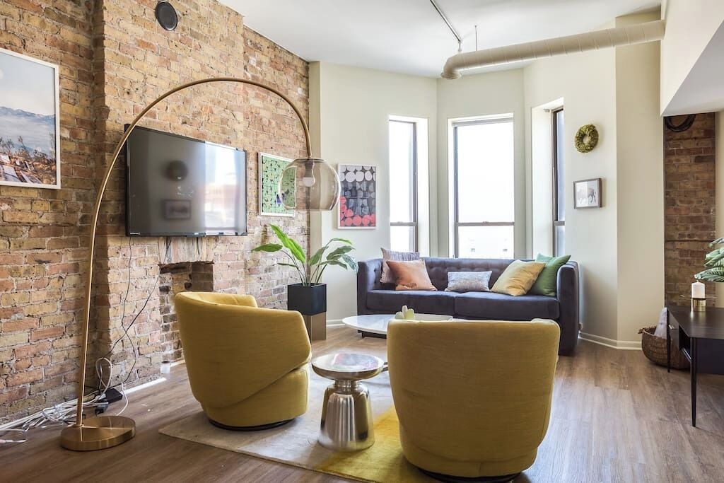 Photo of Livingroom in River North