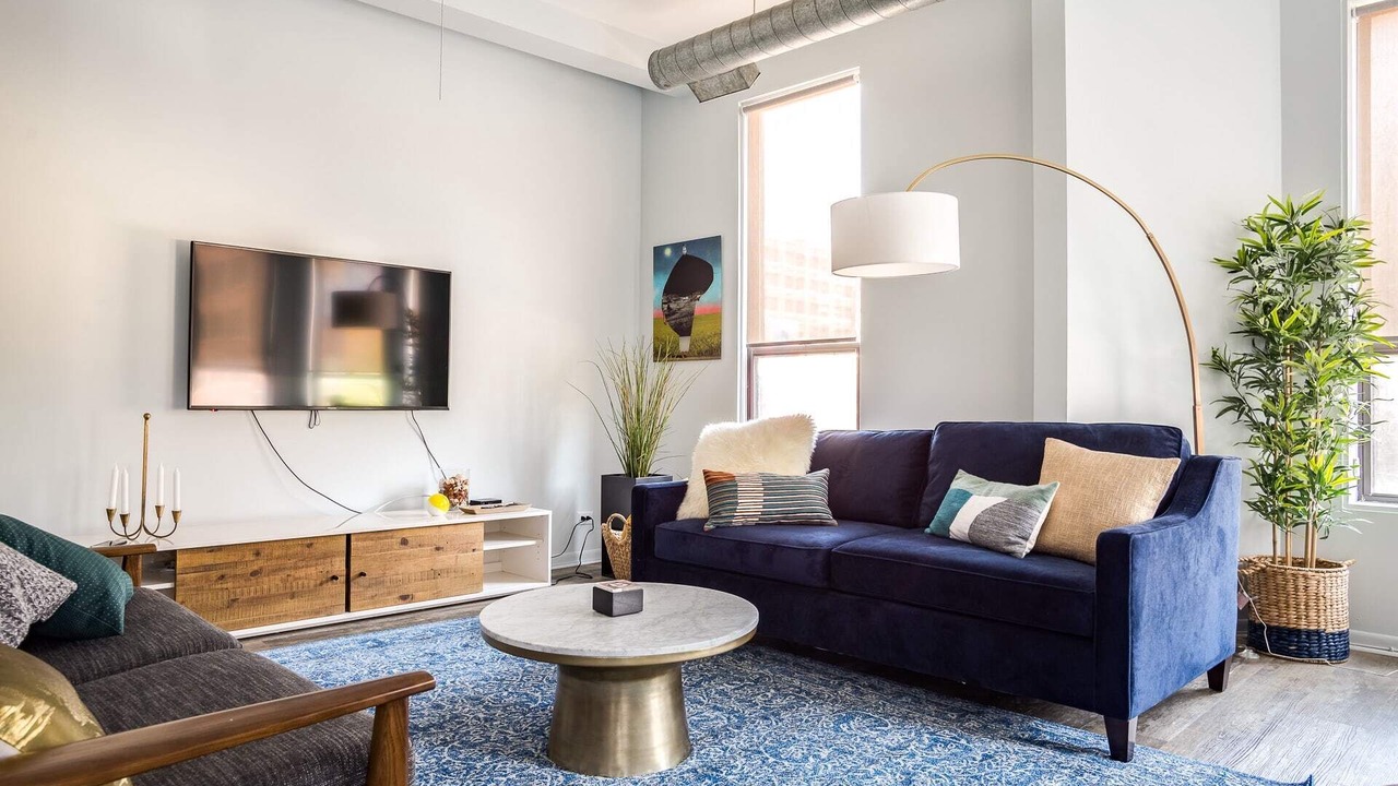 Photo of Livingroom in River North