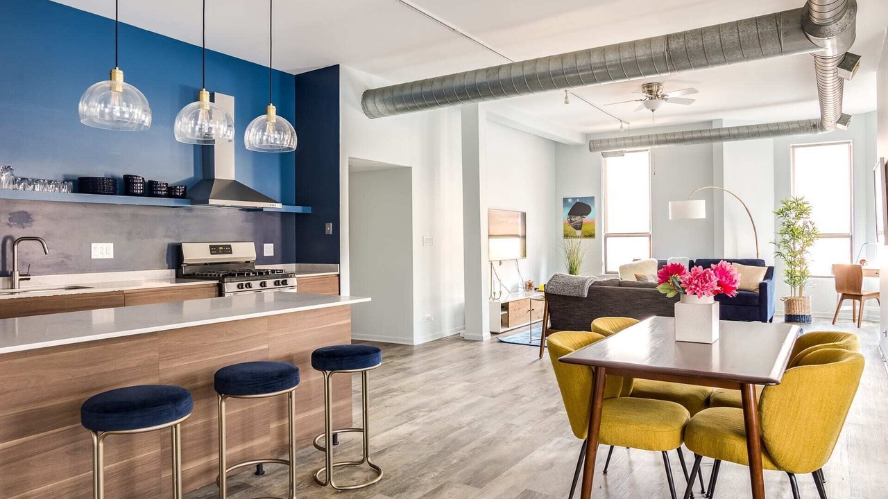 Photo of Others in River North