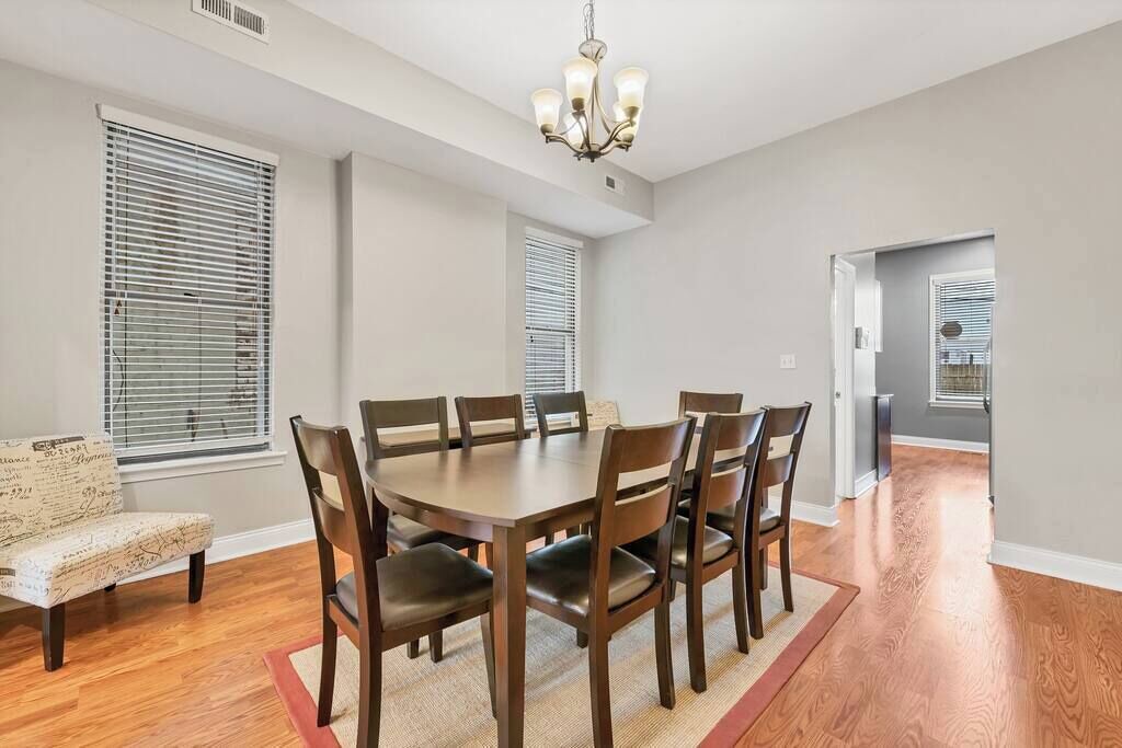 Photo of Livingroom in St. Louis