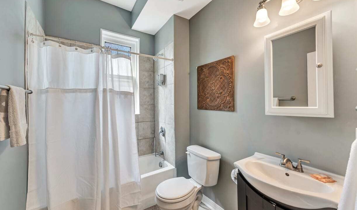 Photo of Bathroom in Downtown St. Louis