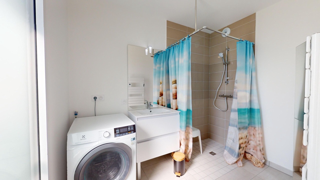 Photo of Bathroom in Givrand