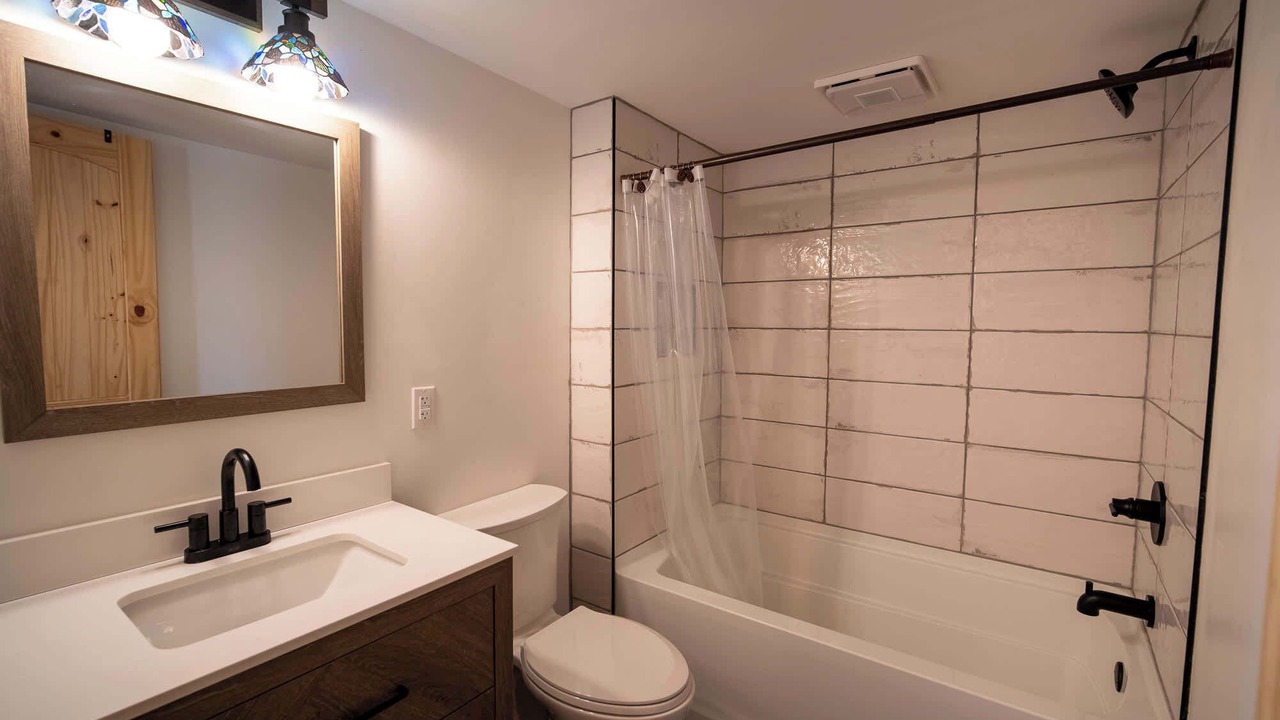 Photo of Bathroom in Hunter