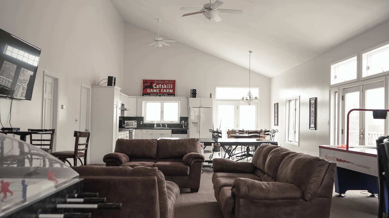 Photo of Livingroom in East Jewett