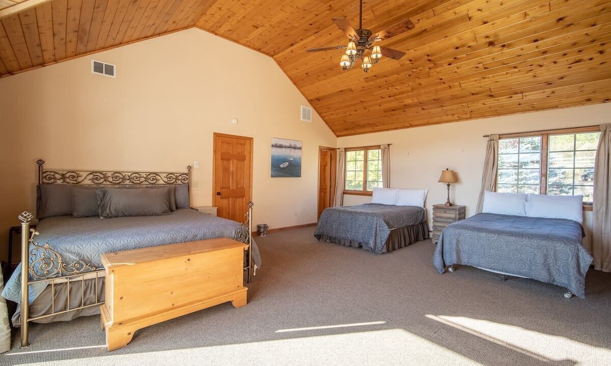 Photo of Bedroom in Hensonville