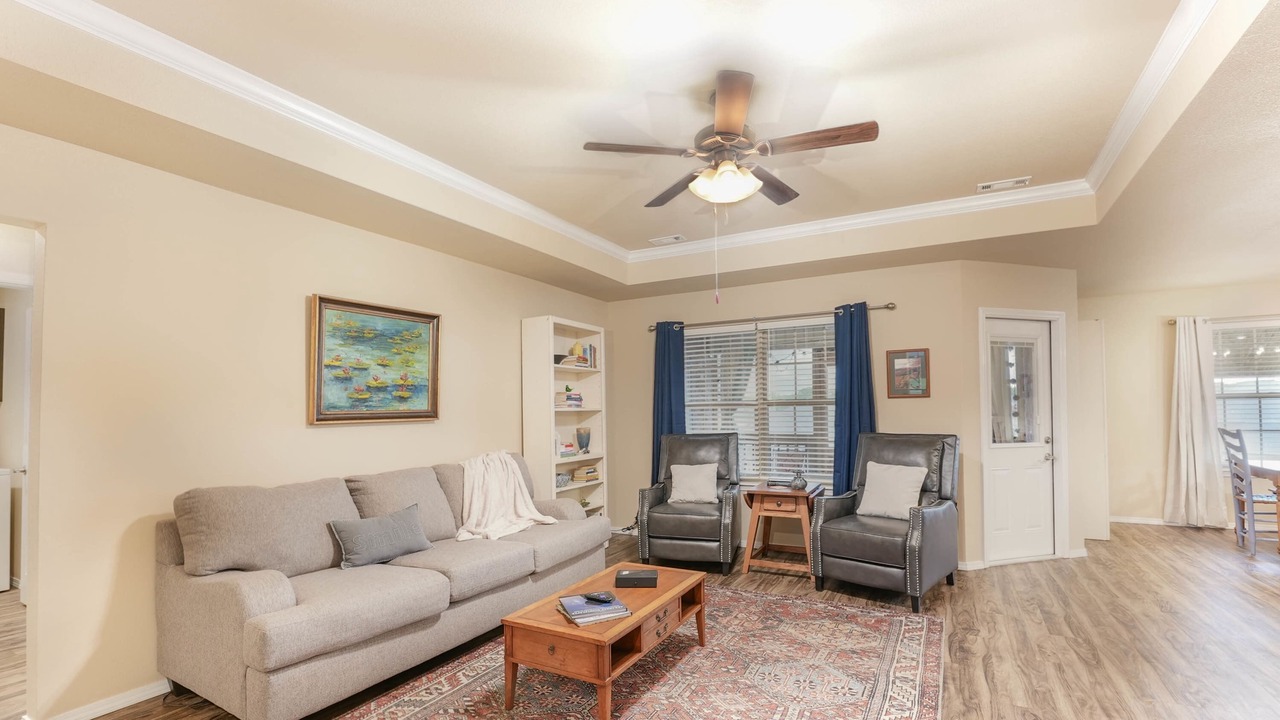 Photo of Bedroom in Gentry