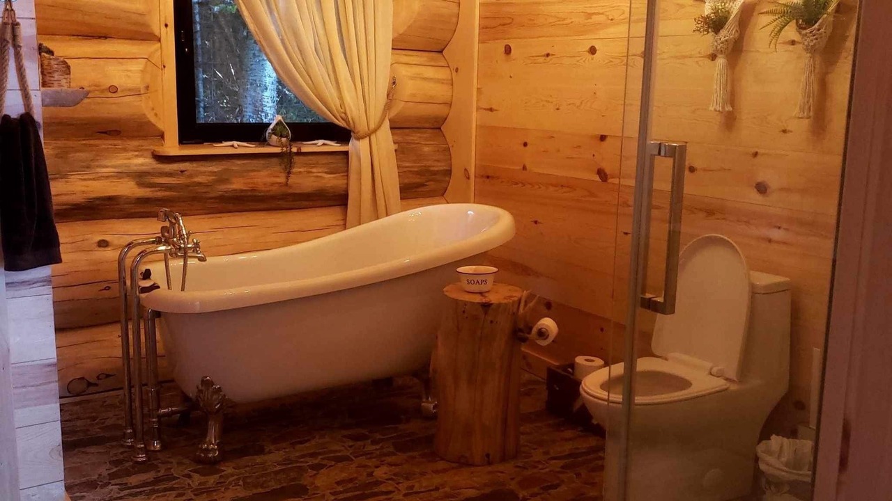 Photo of Bathroom in Notre-Dame-Des-Bois