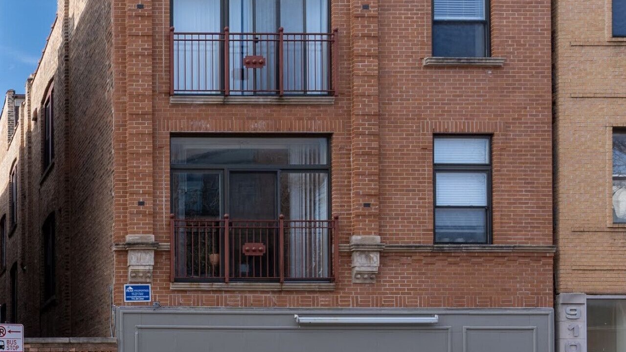 Photo of Outdoor in West Town